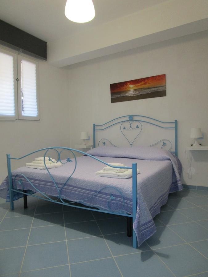 レアルモンテ Playa Dei Turchi Bed & Breakfast エクステリア 写真