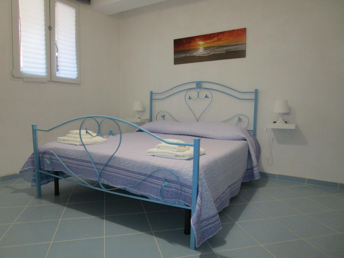 レアルモンテ Playa Dei Turchi Bed & Breakfast エクステリア 写真